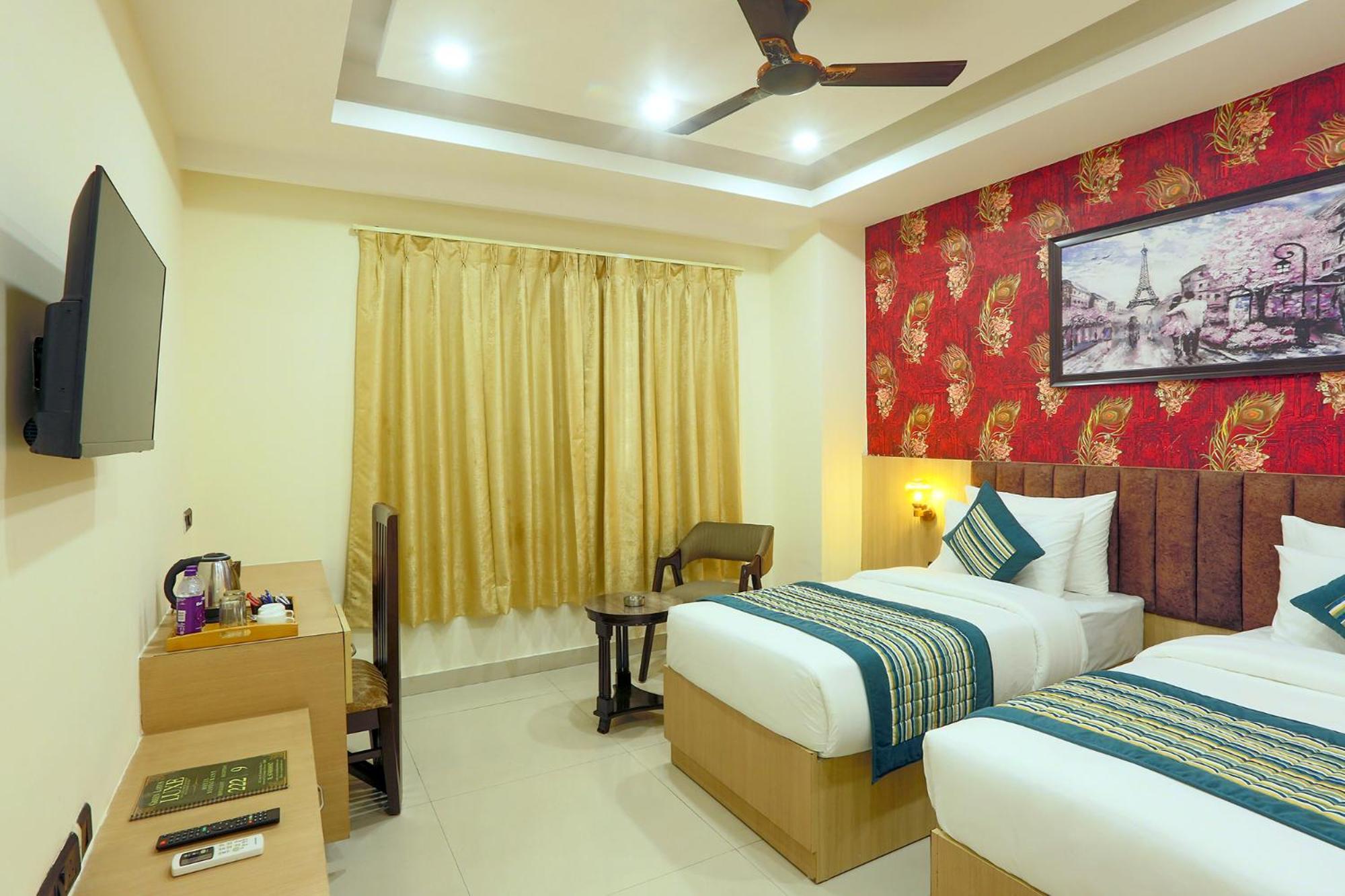 Hotel Green Lotus Luxe Ґурґаон Екстер'єр фото