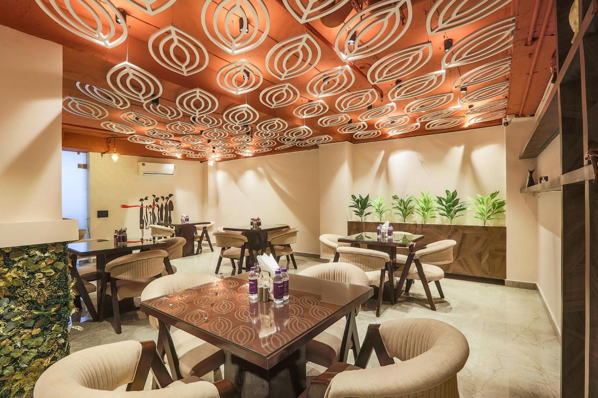 Hotel Green Lotus Luxe Ґурґаон Екстер'єр фото
