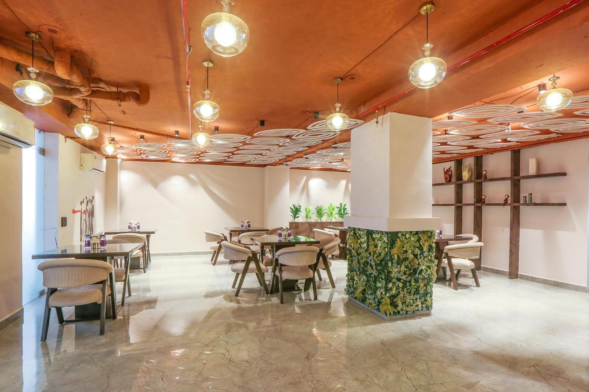 Hotel Green Lotus Luxe Ґурґаон Екстер'єр фото