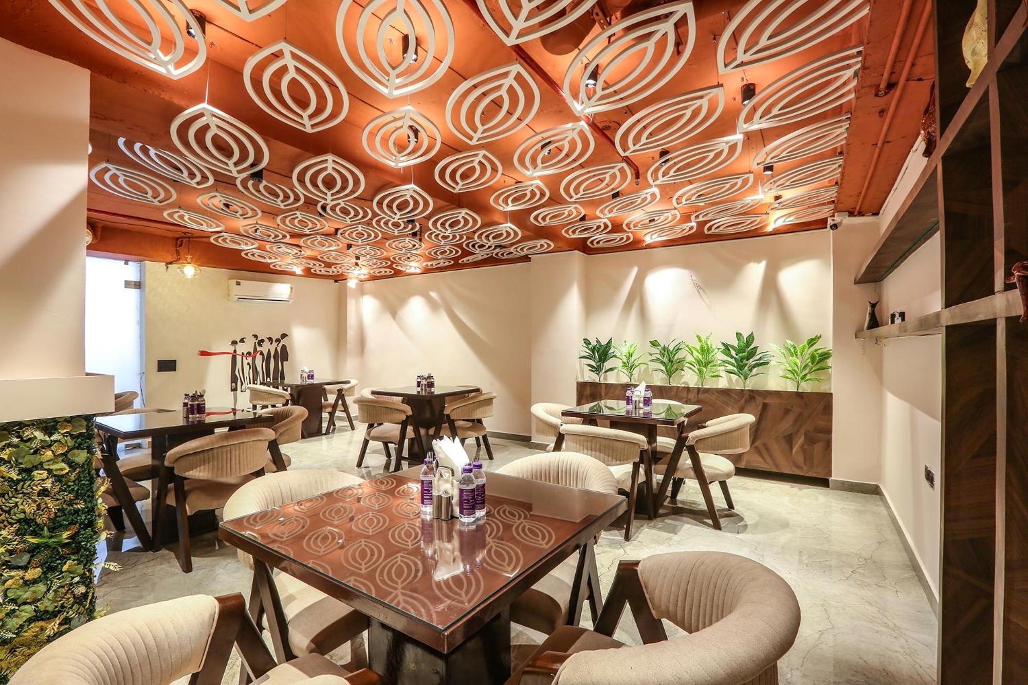 Hotel Green Lotus Luxe Ґурґаон Екстер'єр фото